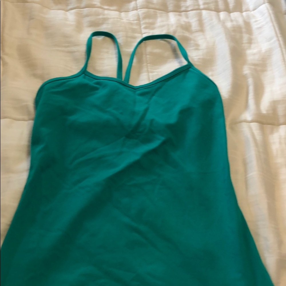Lululemon tank with built in sports bra